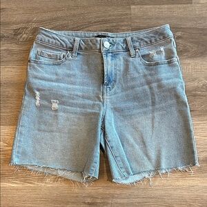 1822 Denim Light Blue Distressed Jean Shorts
